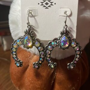 AB stone + Antique finish: Fashion Dangle Earrings Western Navajo Concho Style